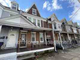 featured image of 722 E King St #7