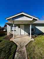 featured image of 1604 S 5th Ave