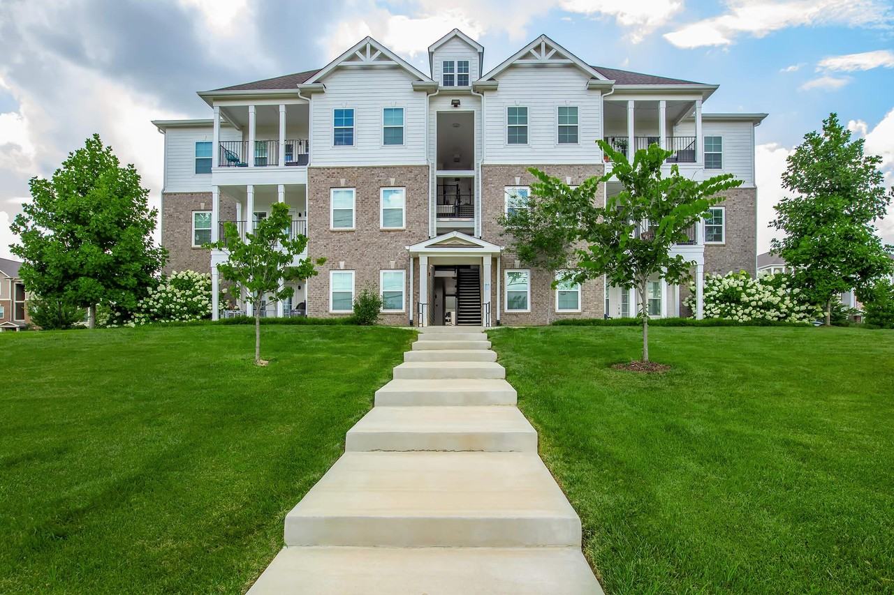 Southaven at Commonwealth - Photo 4 of 50