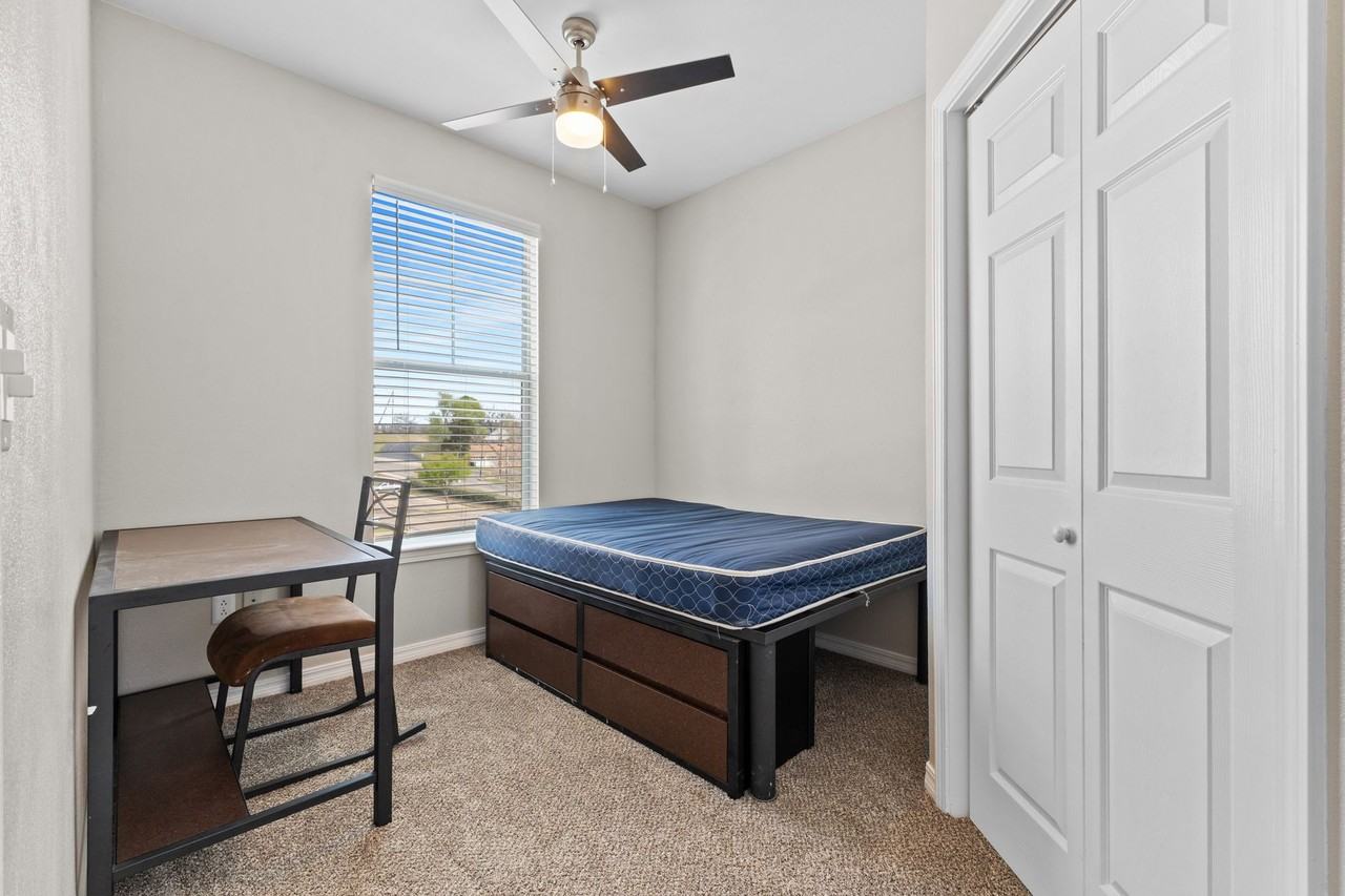 River Valley Flats - Photo 5 of 7