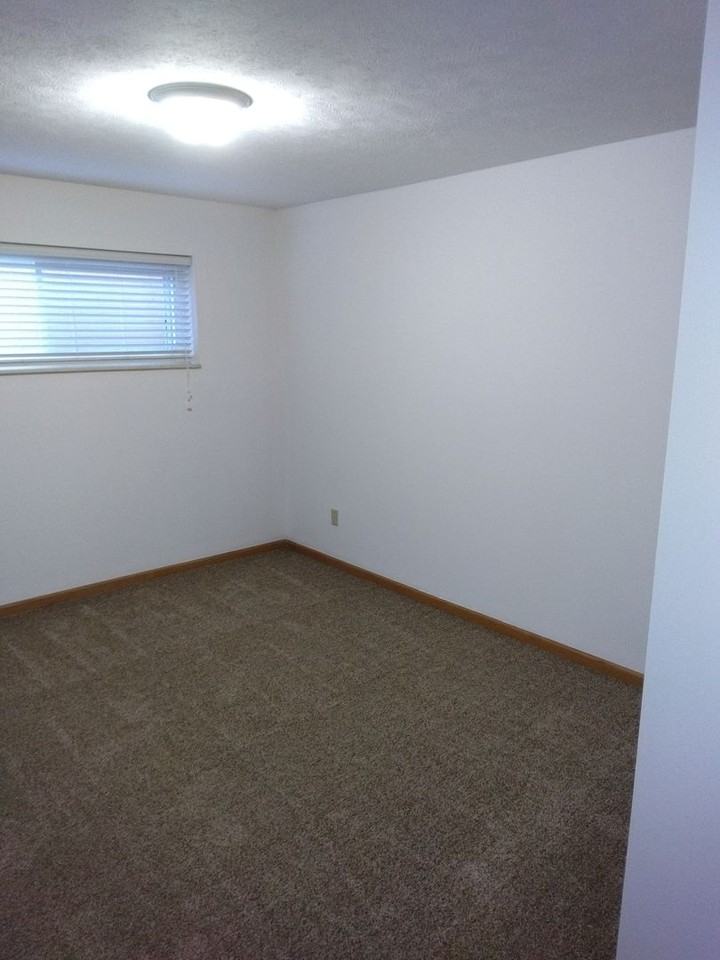 Twin Lakes Apartments - Photo 5 of 50