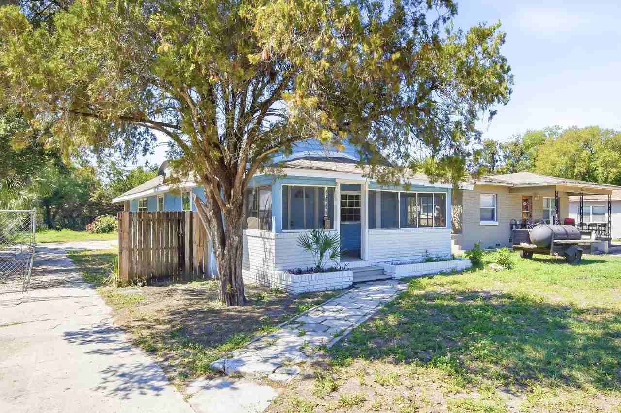 1745 Dayton St S - Photo 2 of 23