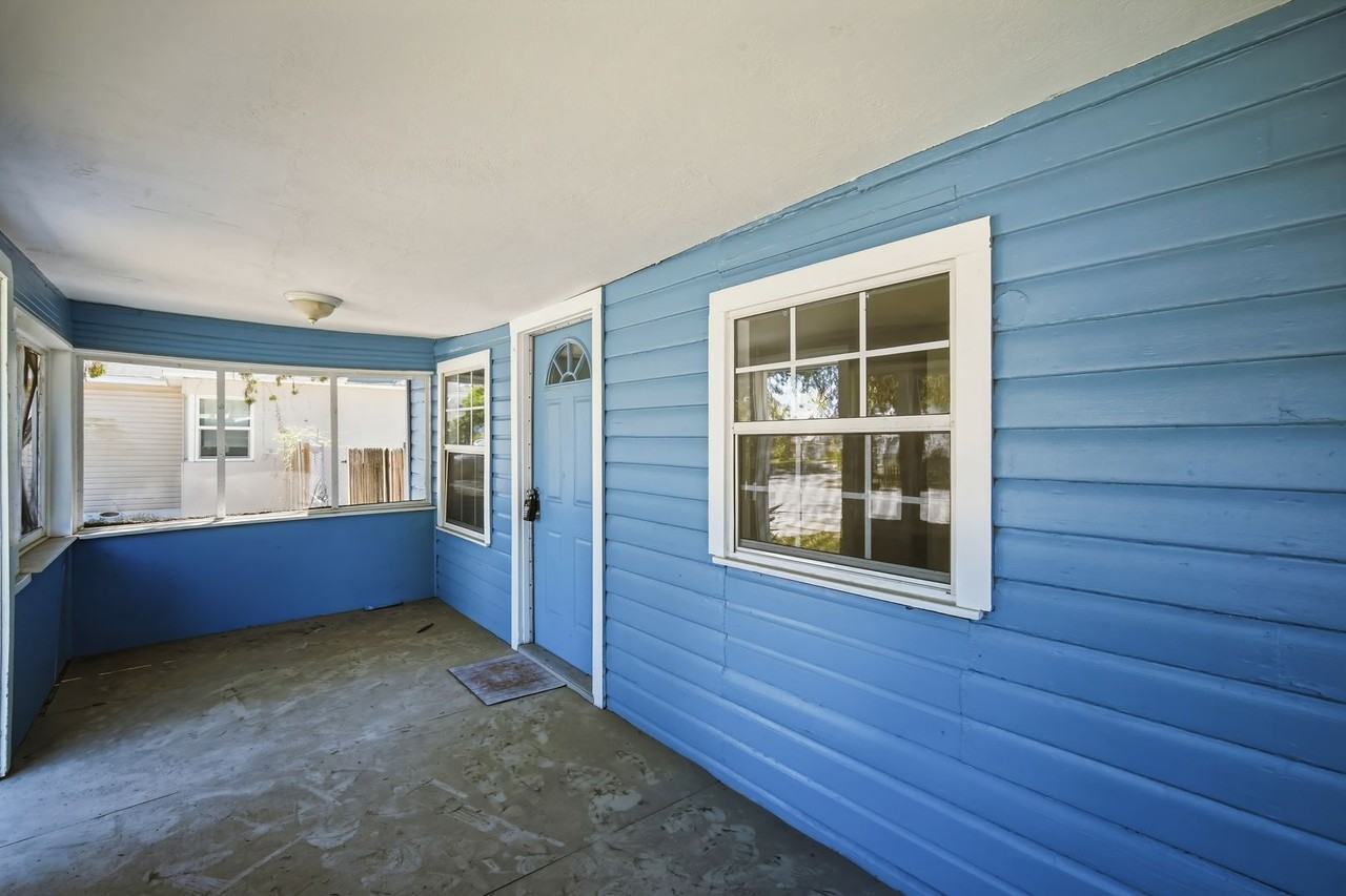 1745 Dayton St S - Photo 4 of 23