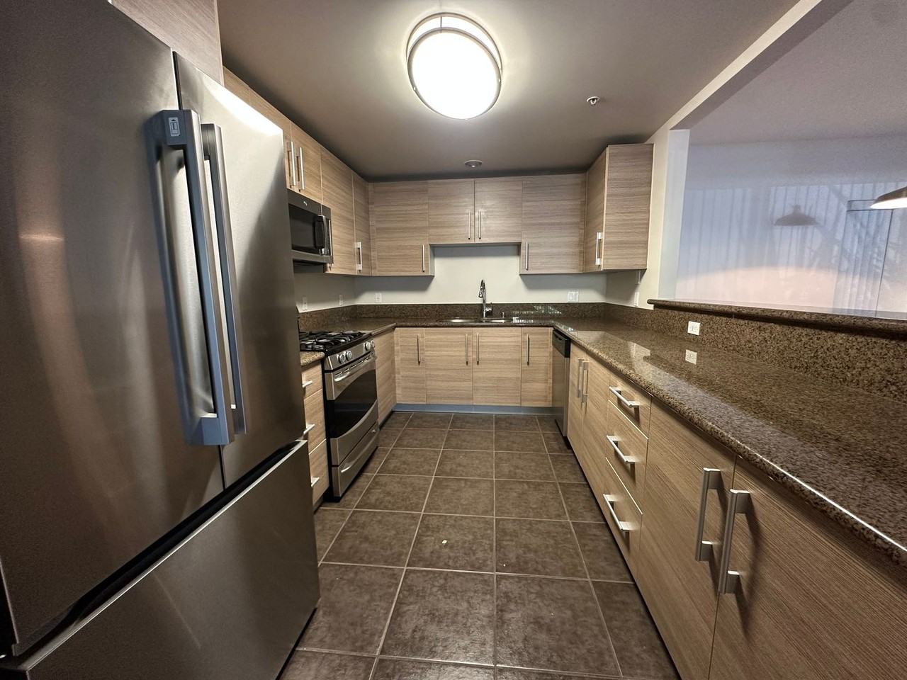 Vista Del Sol - Burbank - Photo 7 of 41