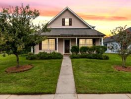 featured image of 16 Castello Ave