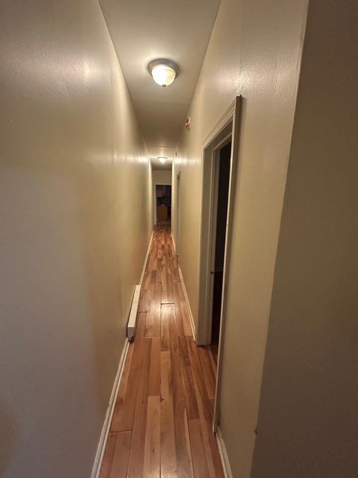 5217 Chester Ave - Photo 6 of 7