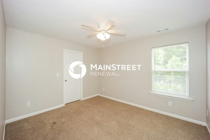 7319 Parks Trl - Photo 7 of 17