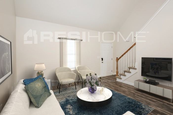 12 Middleton Ct - Photo 4 of 17