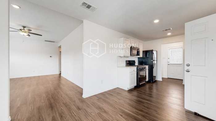 4432 Bethel Colony Trl - Photo 7 of 28