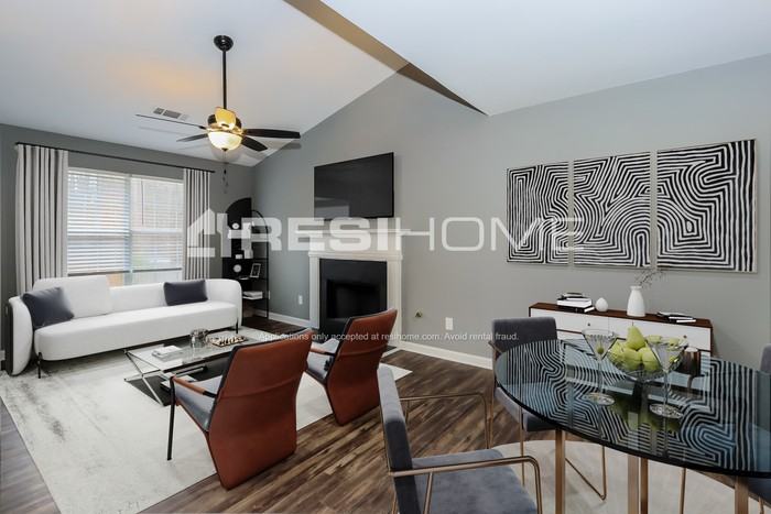 7124 Babbling Brook Dr - Photo 5 of 17