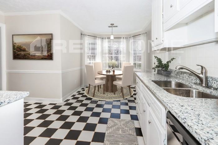 3706 Jolane Ter Se - Photo 3 of 19
