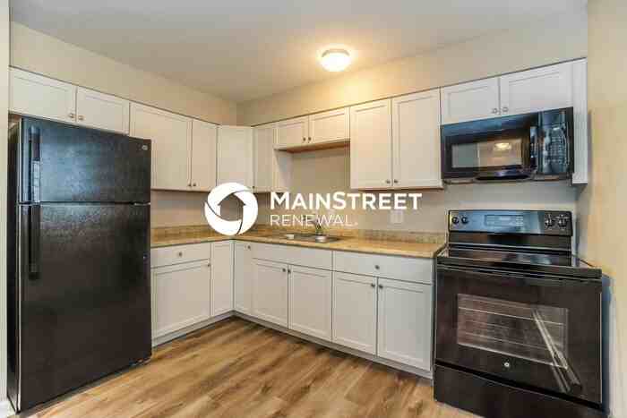 2832 Azelda St - Photo 6 of 14