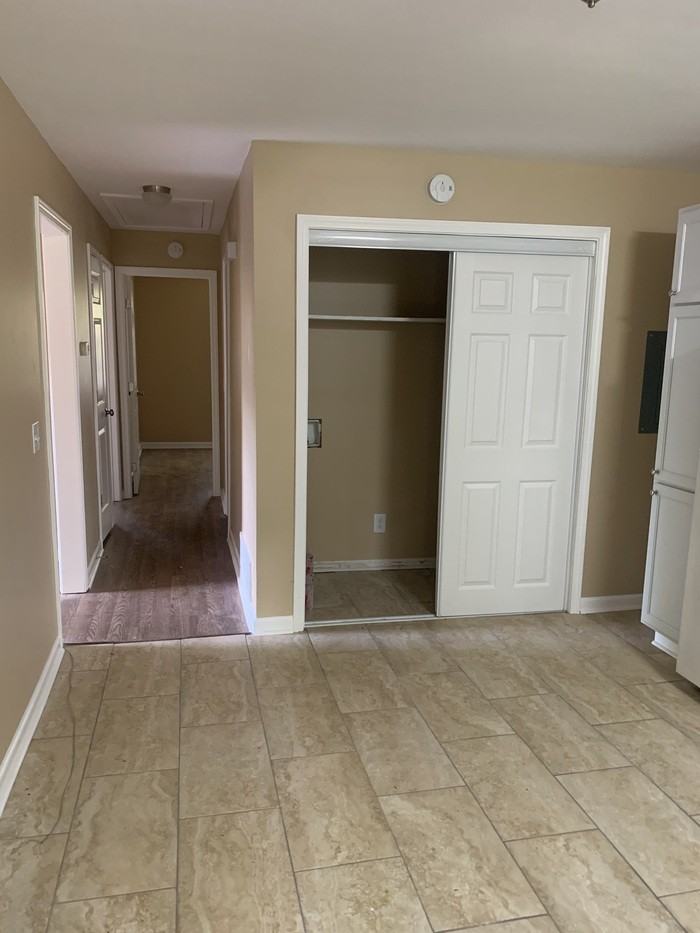 2009 Apple Valley Rd Apt B #B - Photo 6 of 28