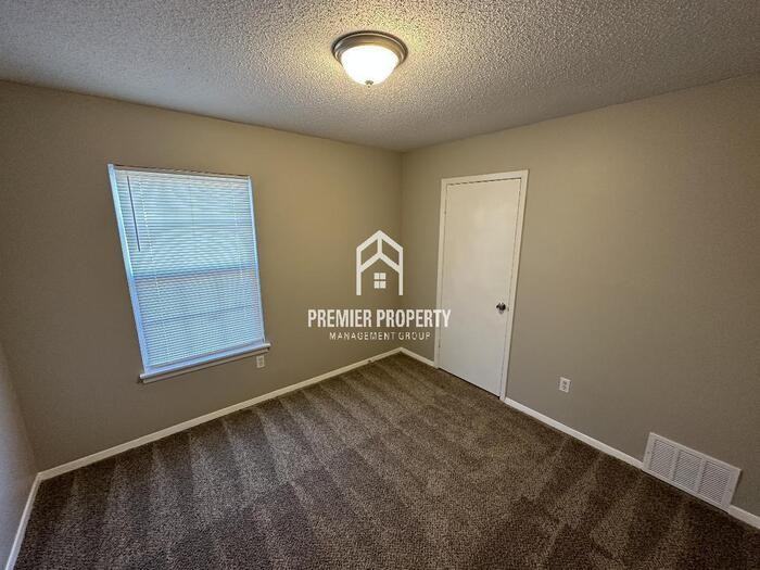 6313 Leamont Dr - Photo 7 of 14