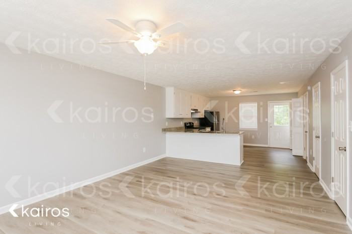 155 Fawn Dr - Photo 5 of 18