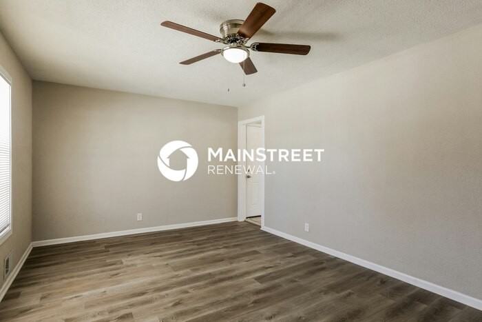 4232 S Liberty St - Photo 7 of 17