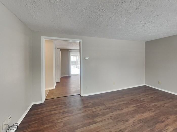 811 Westridge North Dr - Photo 5 of 21