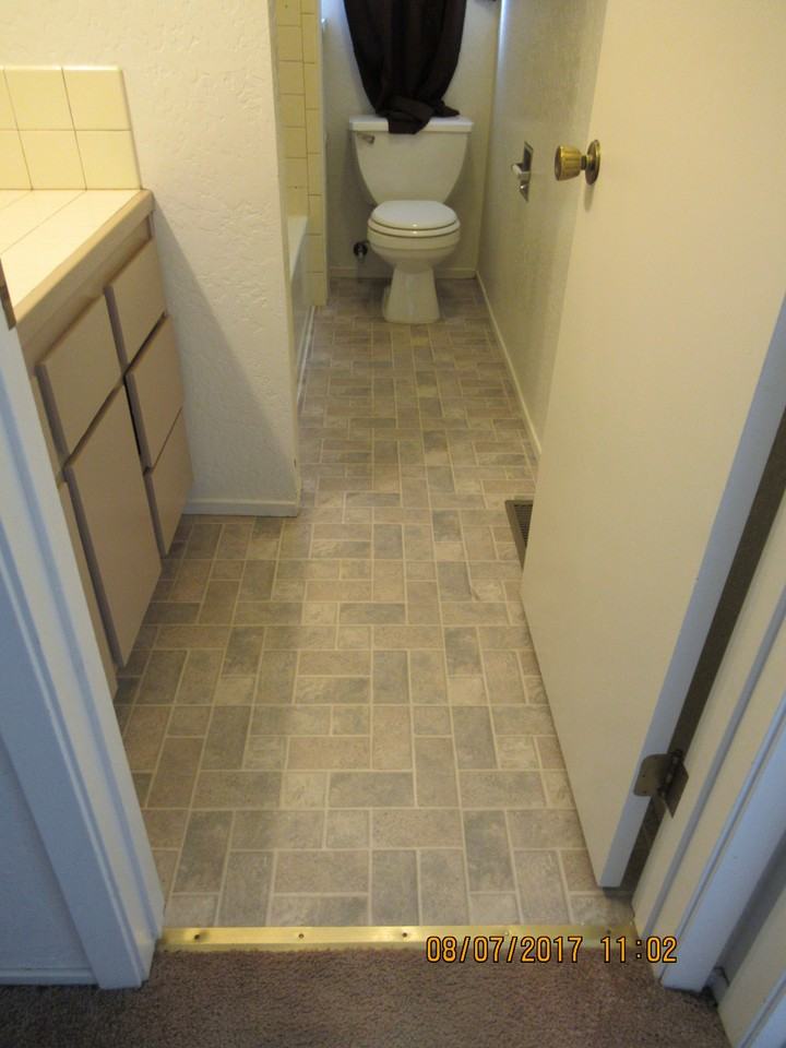 1337 Kimmerling Rd #B - Photo 7 of 10