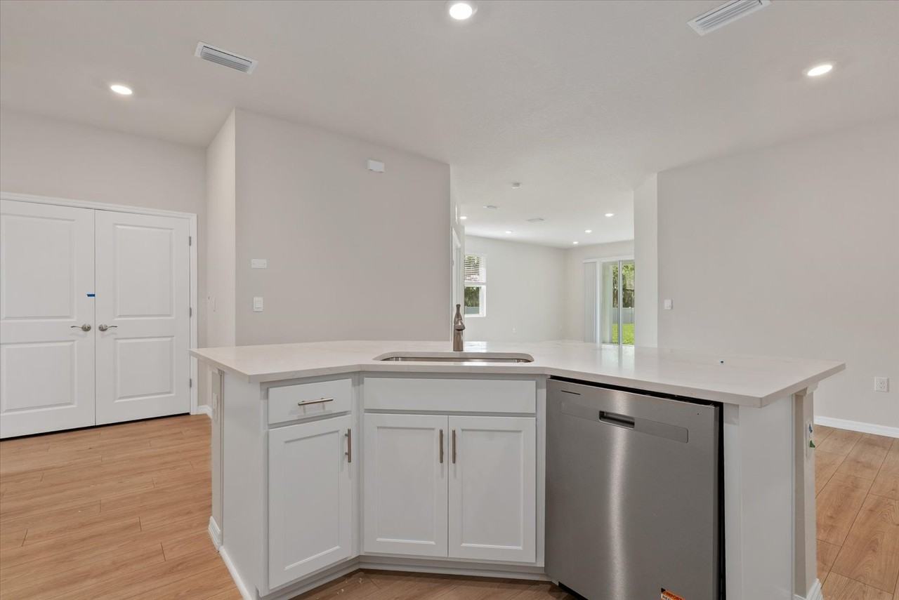 879 157th Ct E #NA - Photo 7 of 41