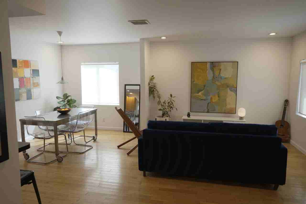 2112 Lake Shore Ave #NA - Photo 7 of 17