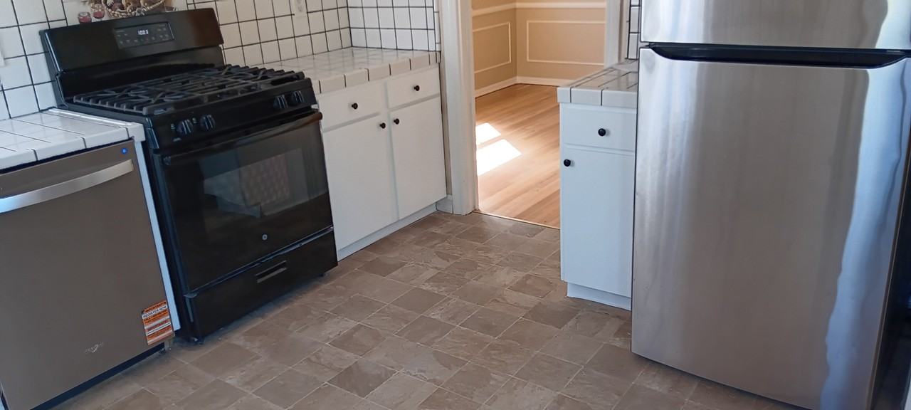 6353 W 82nd St #NA - Photo 4 of 12