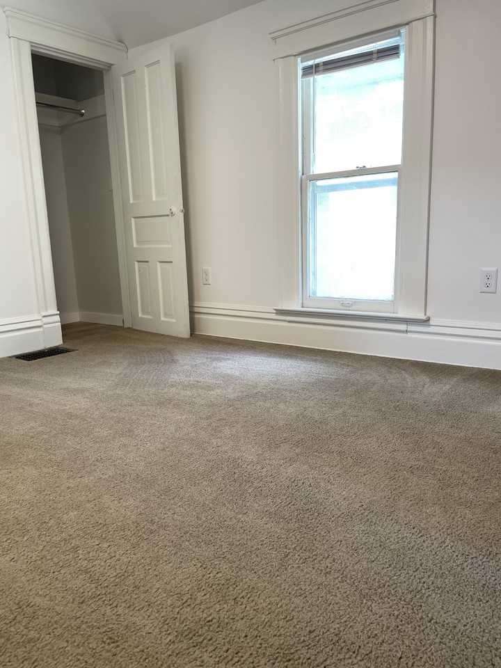 516 Douglas Ave #2 - Photo 4 of 14