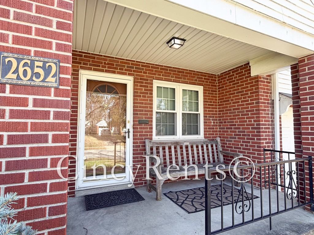 2652 Bonnie Dr #NA - Photo 2 of 32