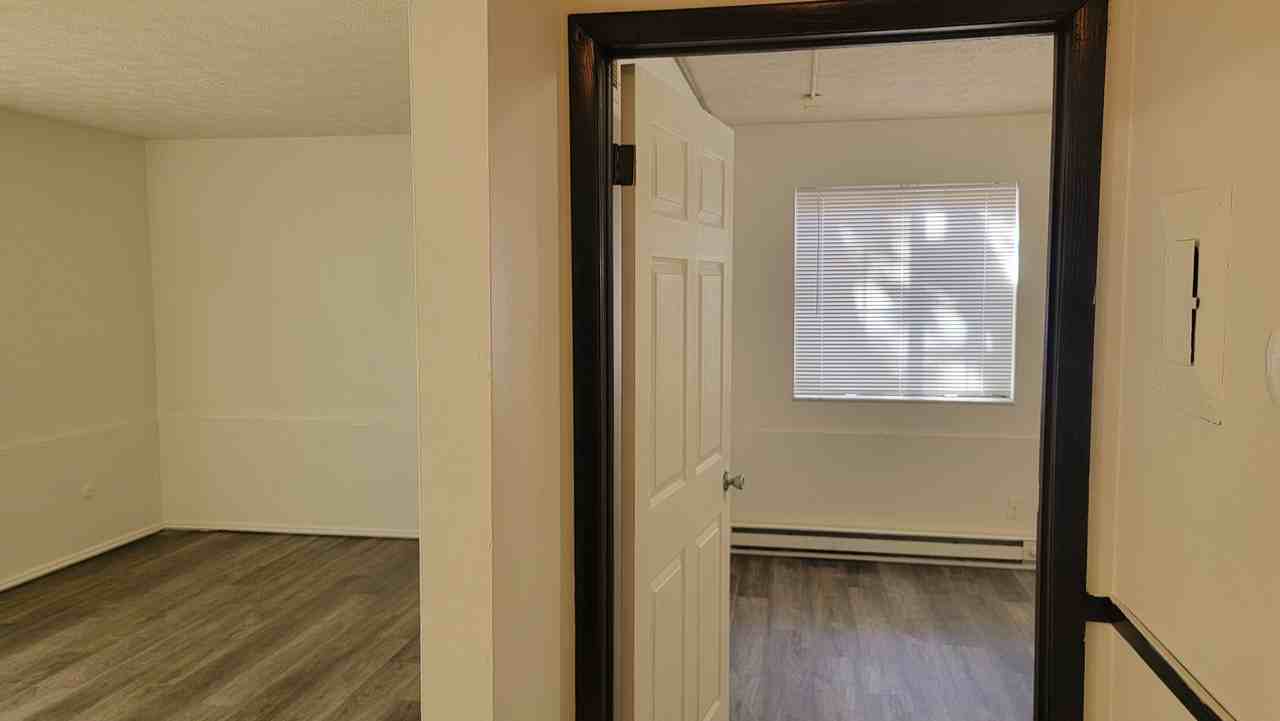 417 Sherman St #104 - Photo 5 of 12
