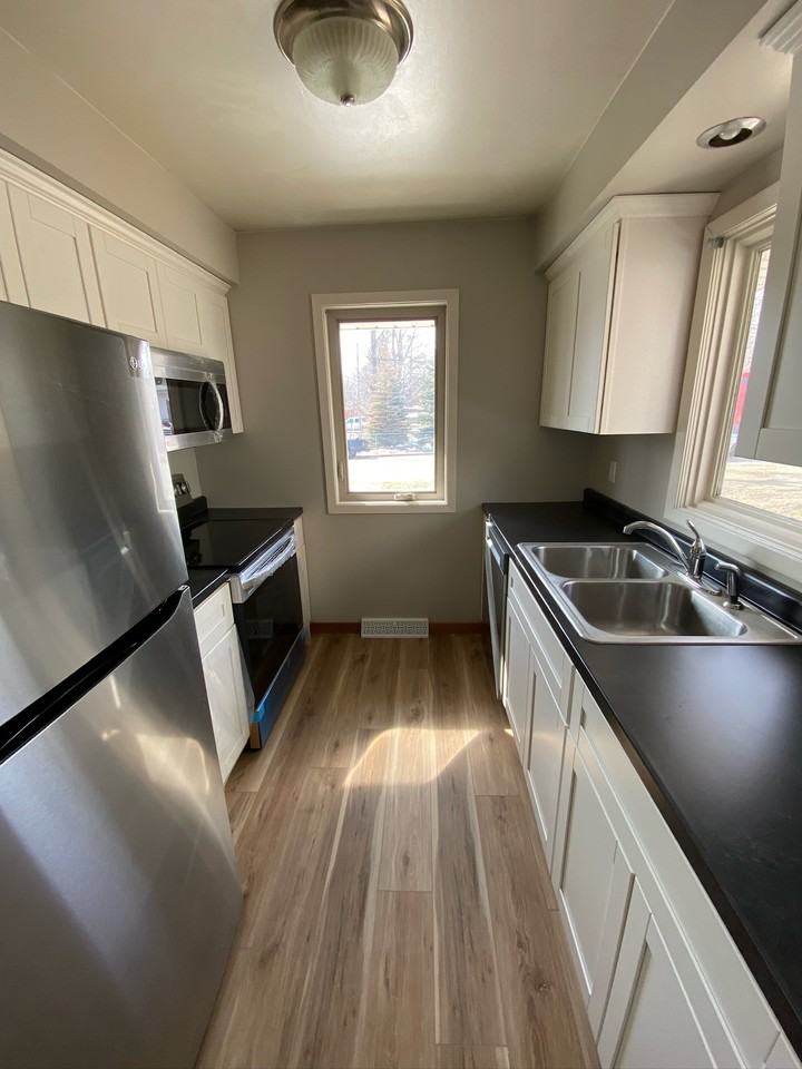 3507 Aquila Ave S #NA - Photo 2 of 12