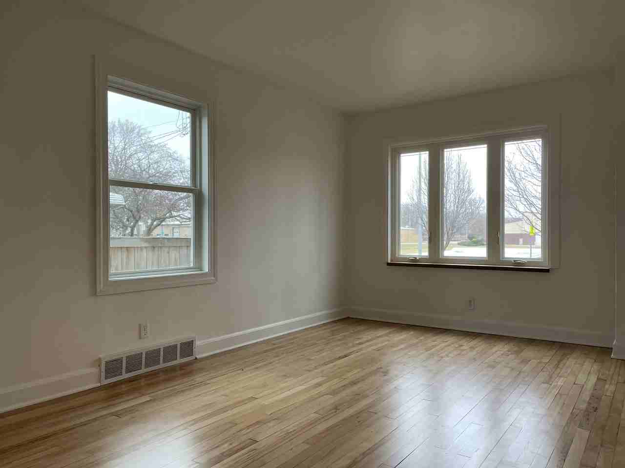 1218 Colby St #NA - Photo 2 of 28