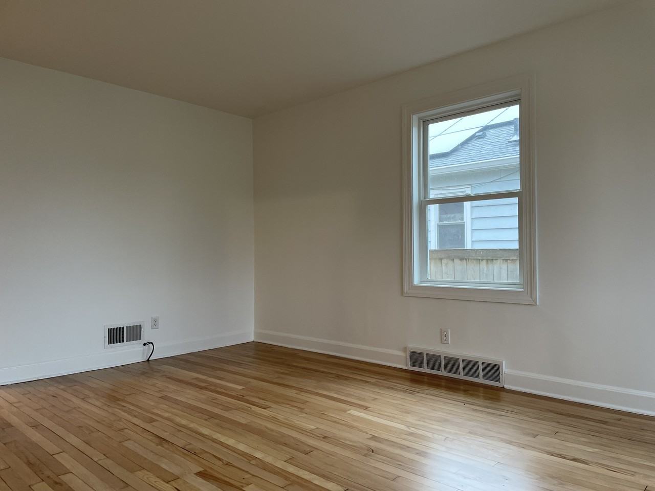 1218 Colby St #NA - Photo 3 of 28