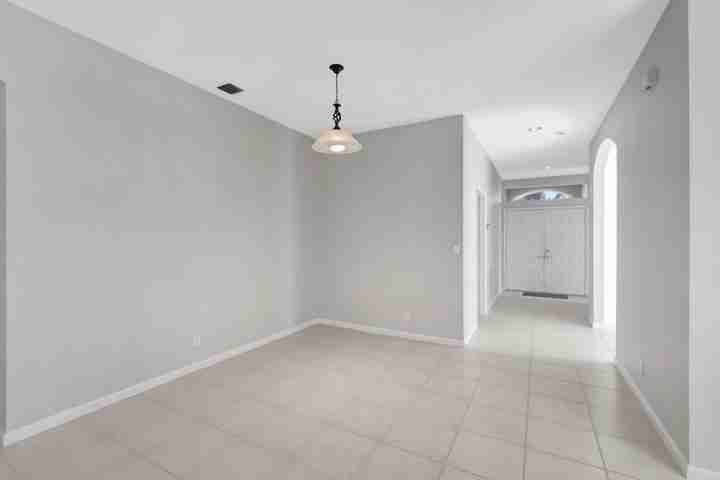 5916 Seashell Ter #NA - Photo 4 of 14