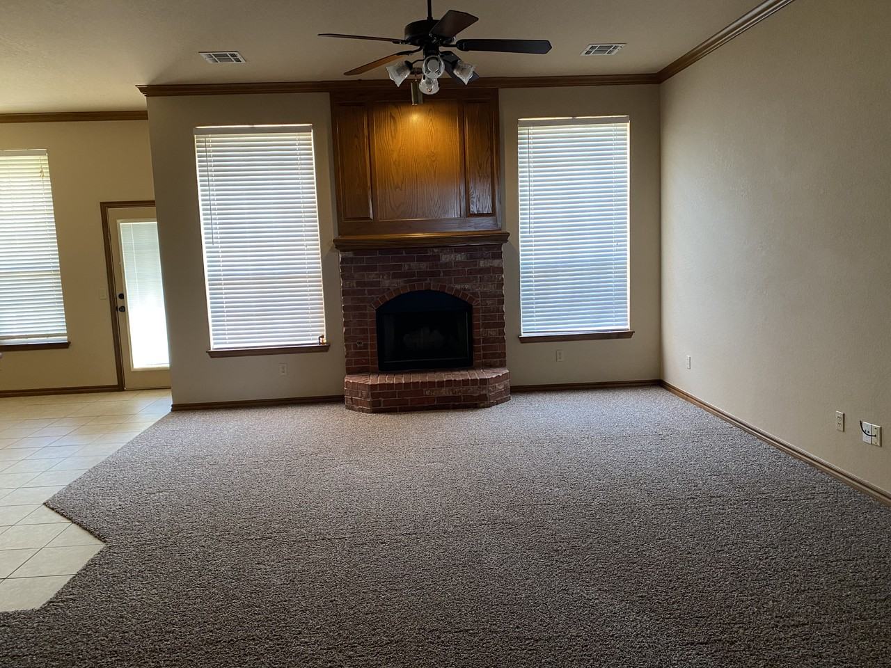 8420 Nw 106th St #NA - Photo 5 of 25