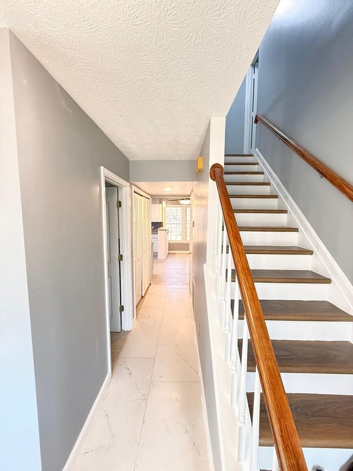 3152 Hardin Ct #NA - Photo 2 of 27