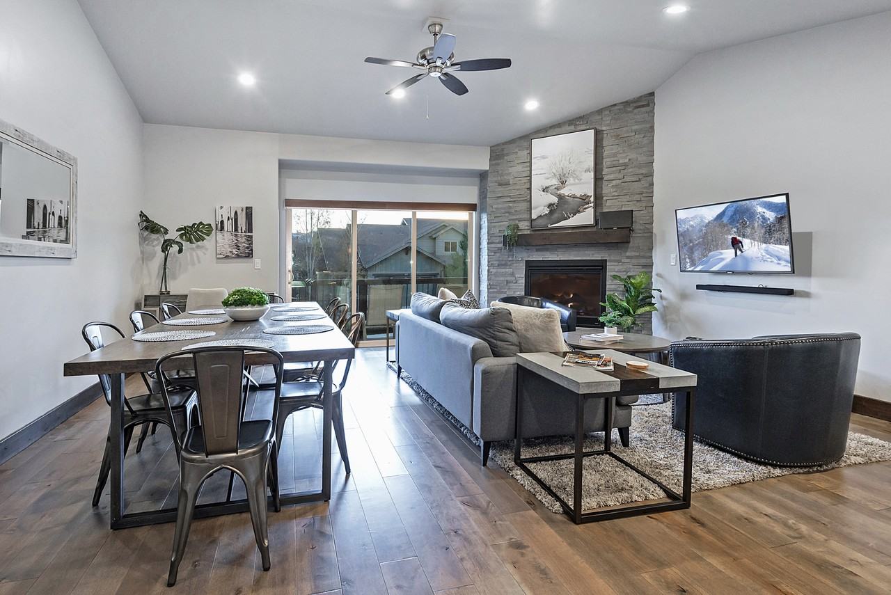 1168 W Wintercress Trl - Photo 3 of 50