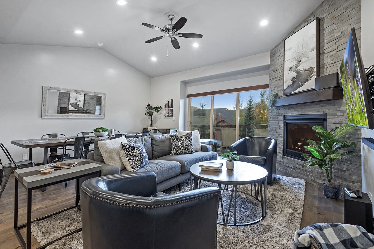 1168 W Wintercress Trl - Photo 4 of 50