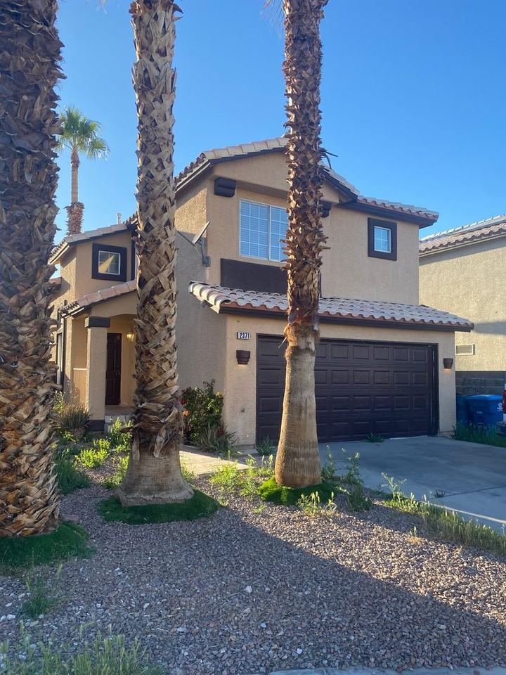 2371 Crowley Way - Photo 2 of 40