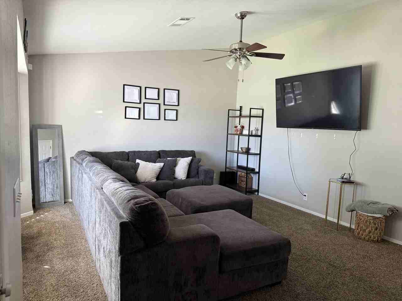 979 Robin Ct #NA - Photo 5 of 39