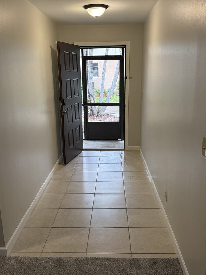 111 Beaumont Ln #NA - Photo 3 of 25