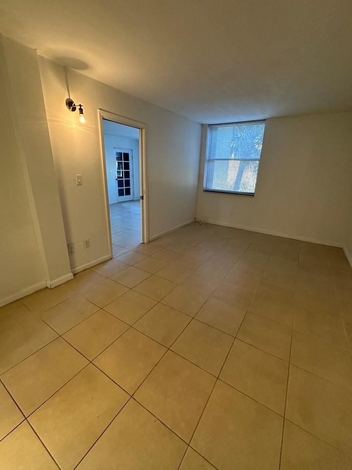 14501 Sw 88th St #H305 - Photo 7 of 21