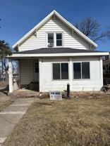 1402 E 7th St - Photo 1 of 1