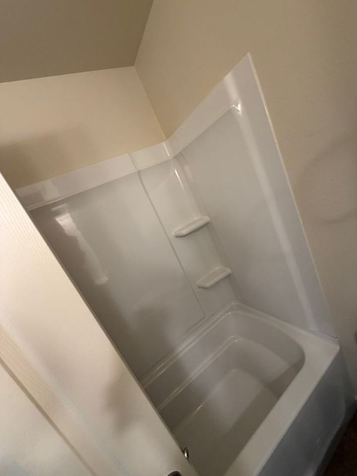 551 Seville Way - Photo 4 of 23