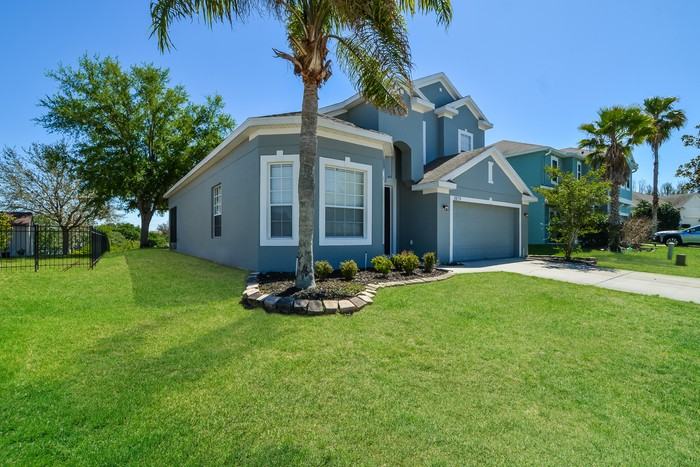 3079 Zander Dr - Photo 5 of 16