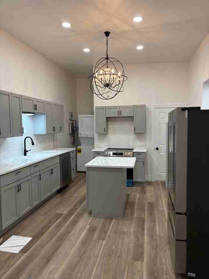 25 S Main St - Photo 5 of 20