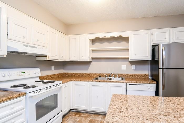 2569 Gaylon St - Photo 3 of 8