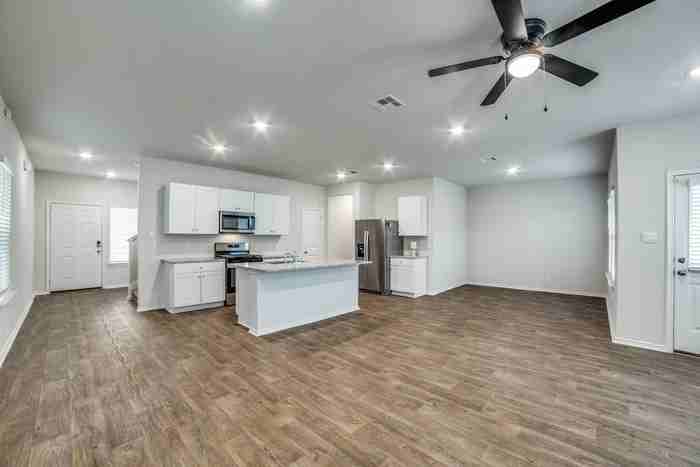 10615 Tattersall Blvd - Photo 4 of 13