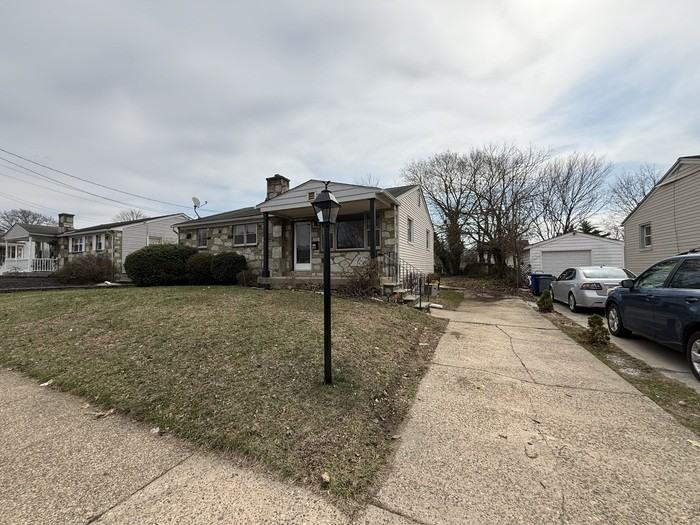 36 Collins Ln - Photo 2 of 41