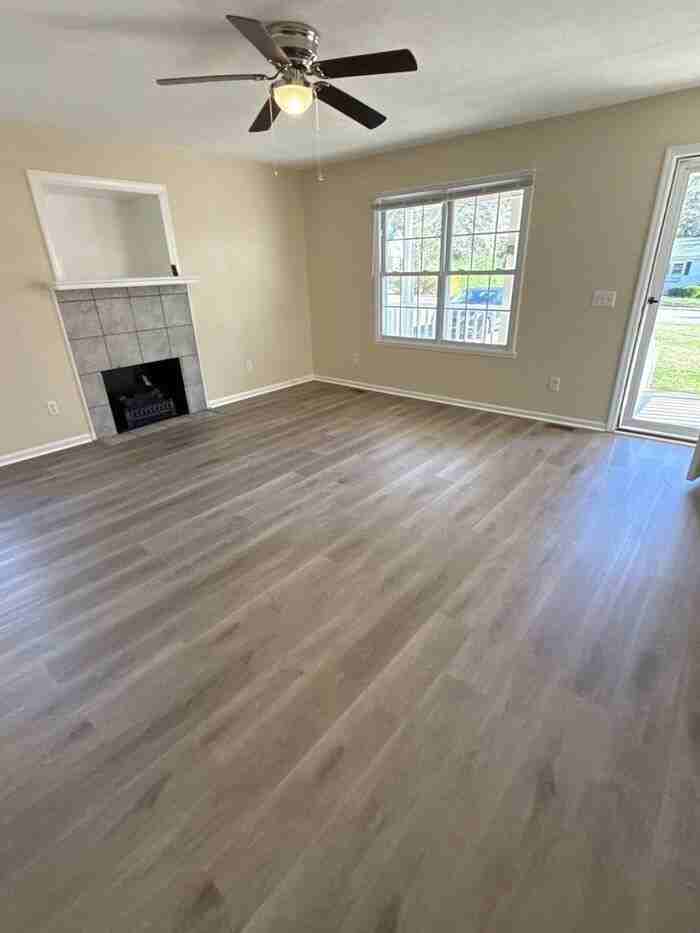 517 N Pine Ln - Photo 4 of 23