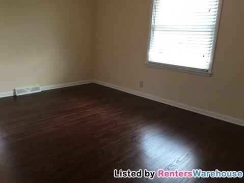 6238 Thomas Ave S - Photo 6 of 17