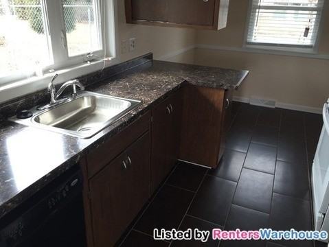 6238 Thomas Ave S - Photo 7 of 17